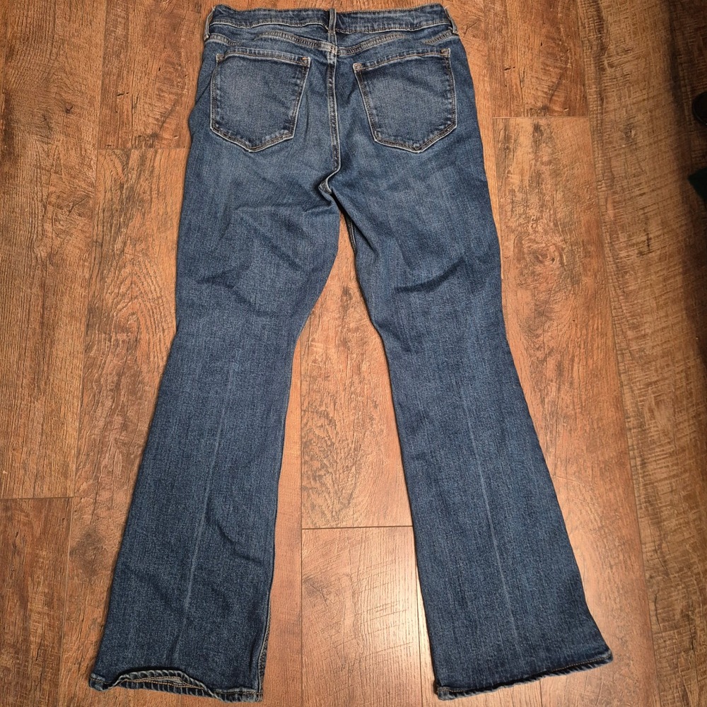 Old Navy Flare Jeans Womens 12 Extra High Rise Blue Denim Smooth Pockets - Picture 8 of 8